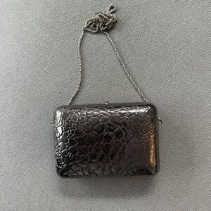 La Regale Silver Clutch with Chain